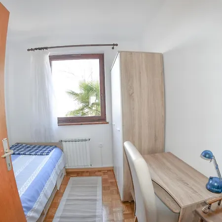 Apartment Apartma Breza