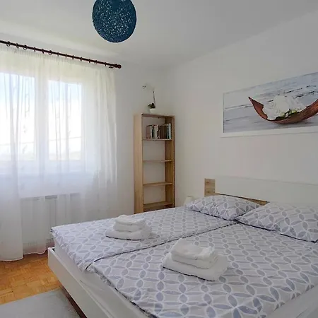 Apartma Breza *