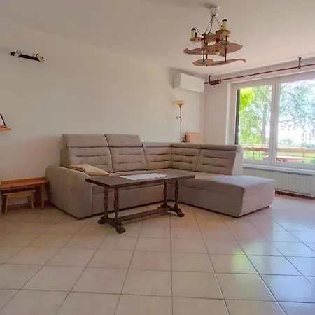 Apartma Breza